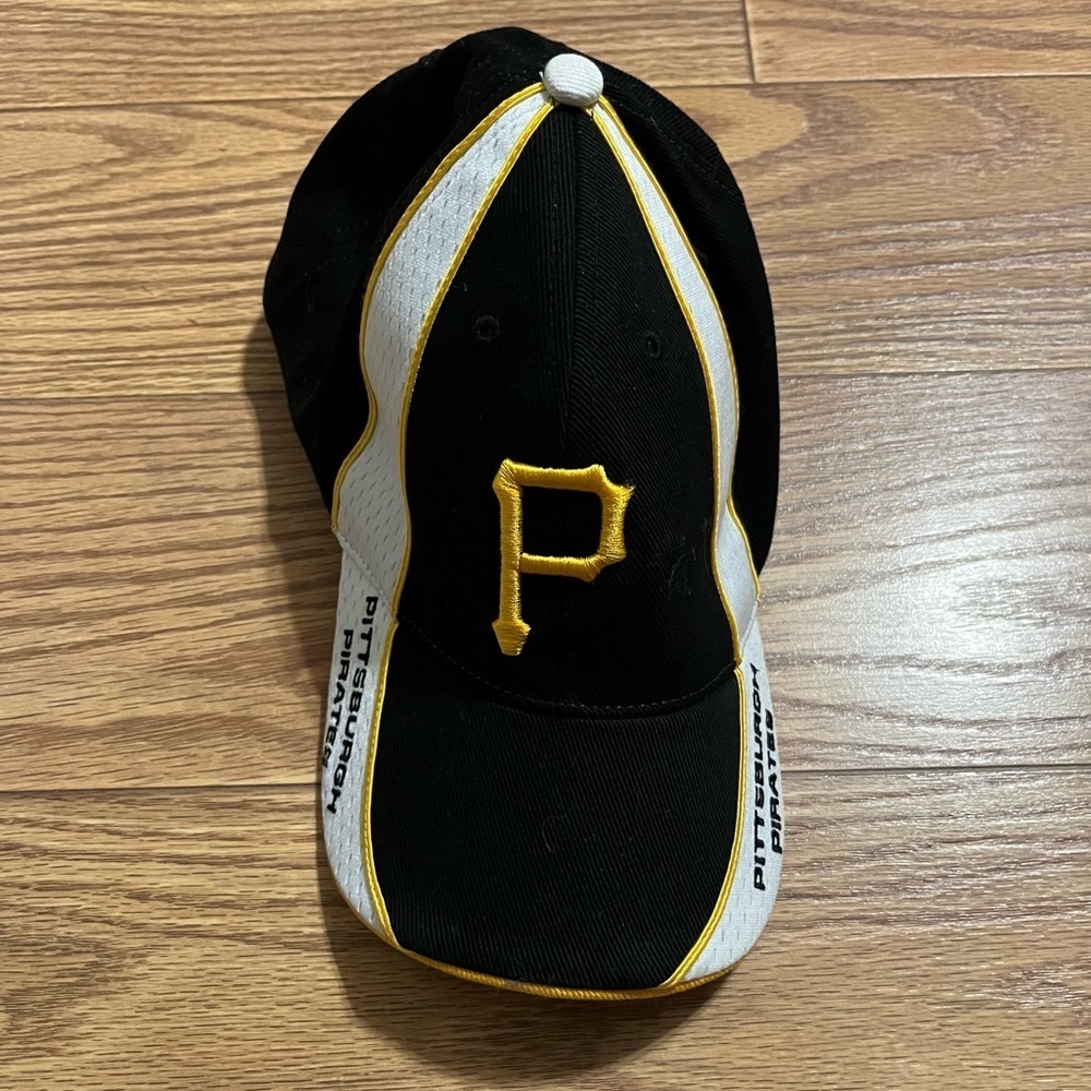 Pittsburgh Pirates MLB Baseball Hat